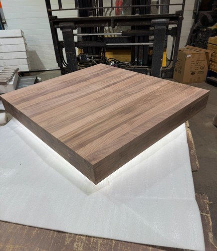 Floating staircase stair